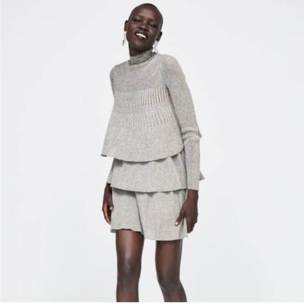 NWT Zara knit ruffles metallic thred. Silver dress. Size S. Never worn